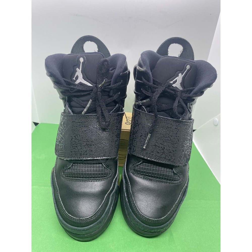 Nike Air Jordan Son of Mars Black Basketball Sneakers 512246-010 Boys 6Y